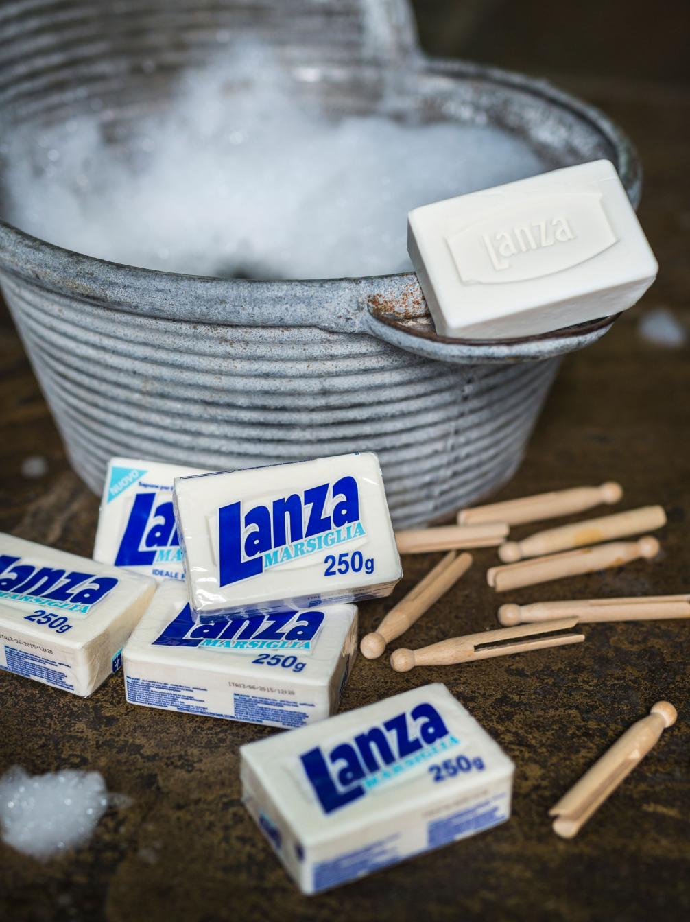 Lanza Soap